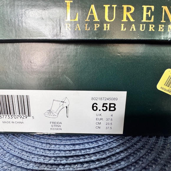 Lauren Ralph Lauren Freida Stilleto Heels. 6.5 B - Picture 4 of 4